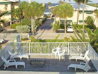 Eastward Strand Lauderdale-by-the-Sea Съоръжения снимка